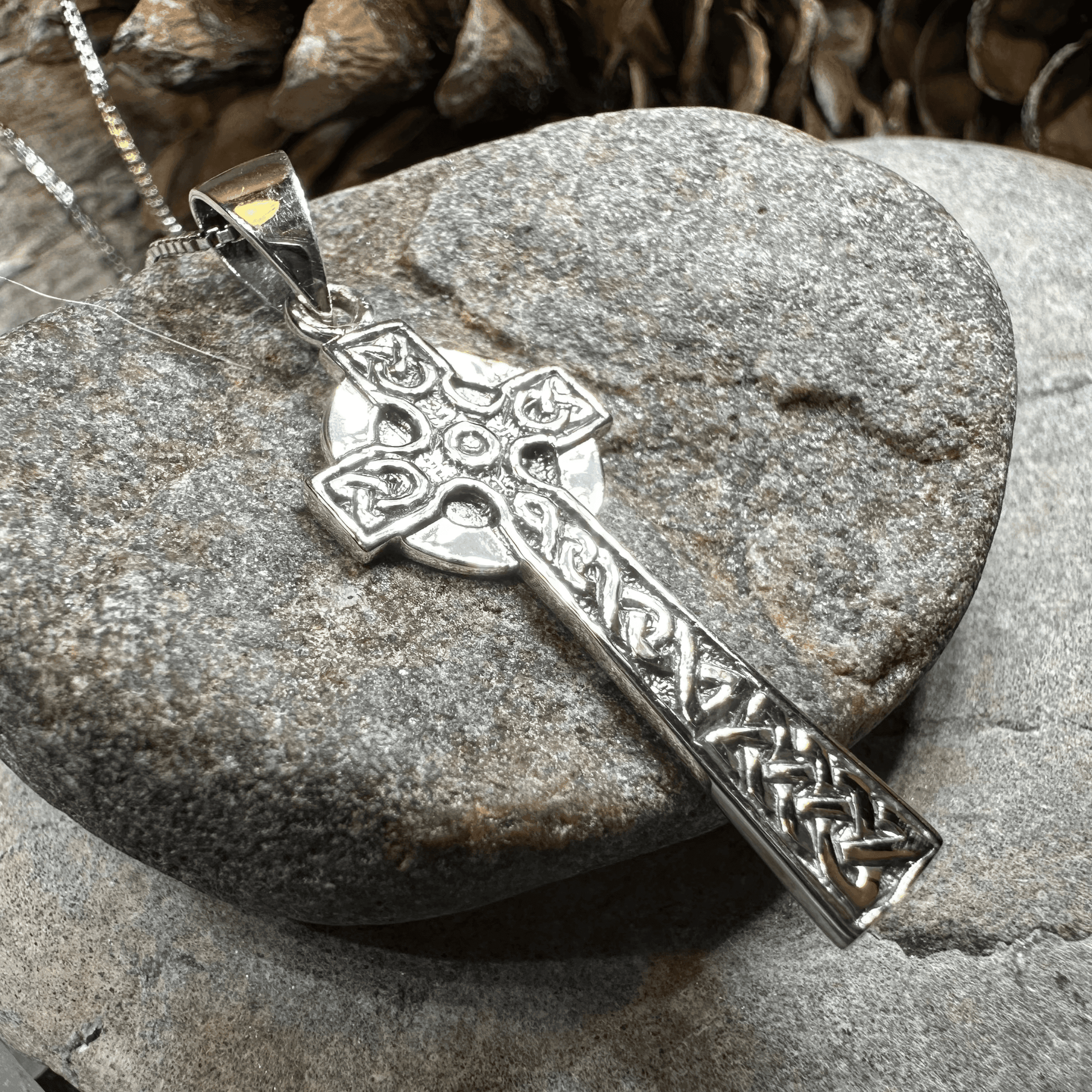 Simplicity Celtic Cross Necklace - 18