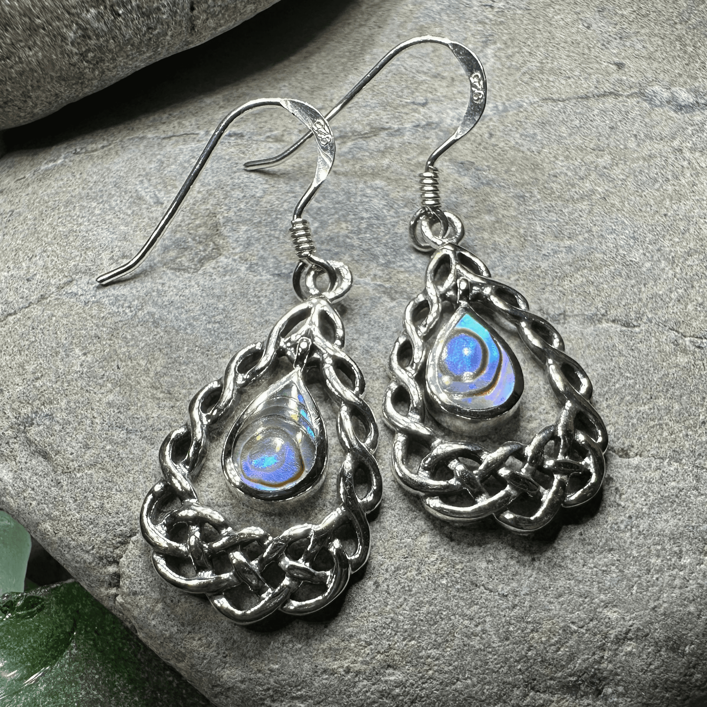 Lucretia Celtic Knot Earrings - Mother of pearl