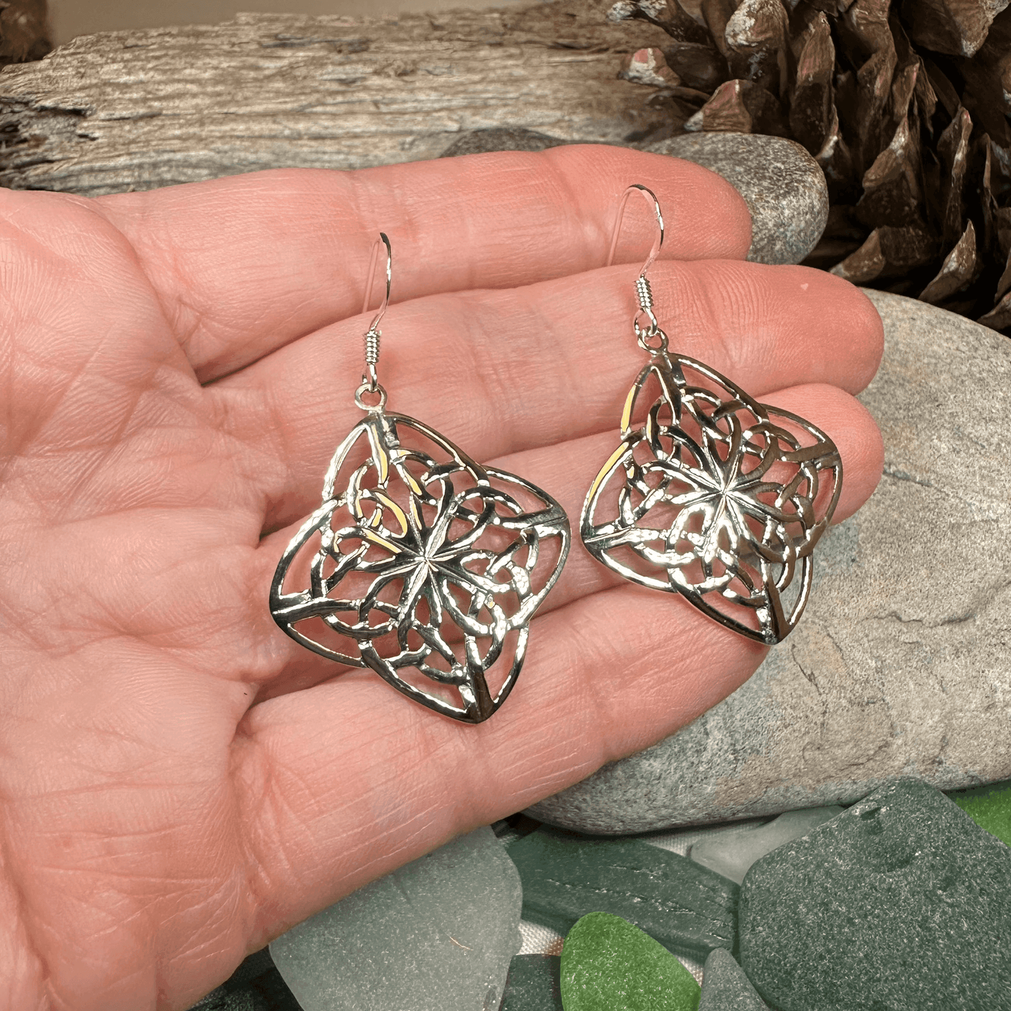 Sandra Celtic Knot Earrings - 