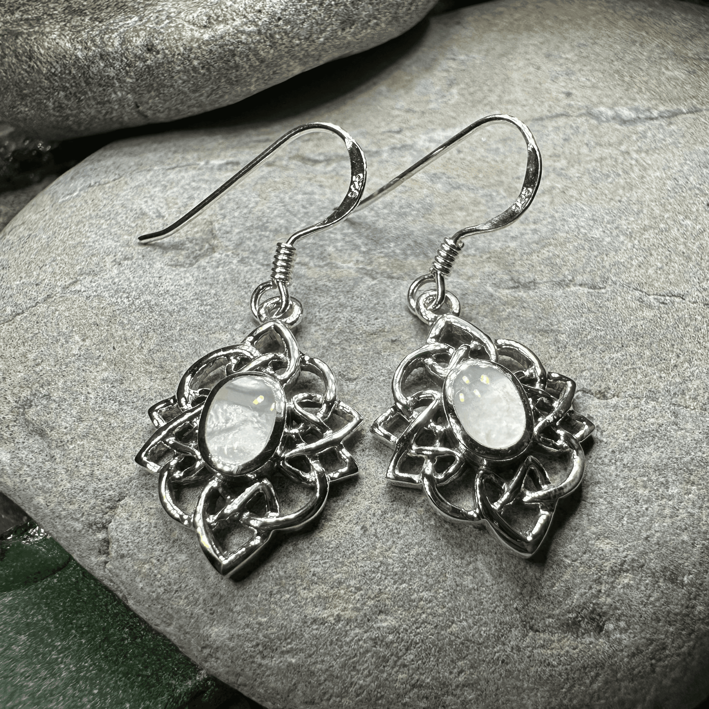 Sybil Celtic Knot Earrings - 