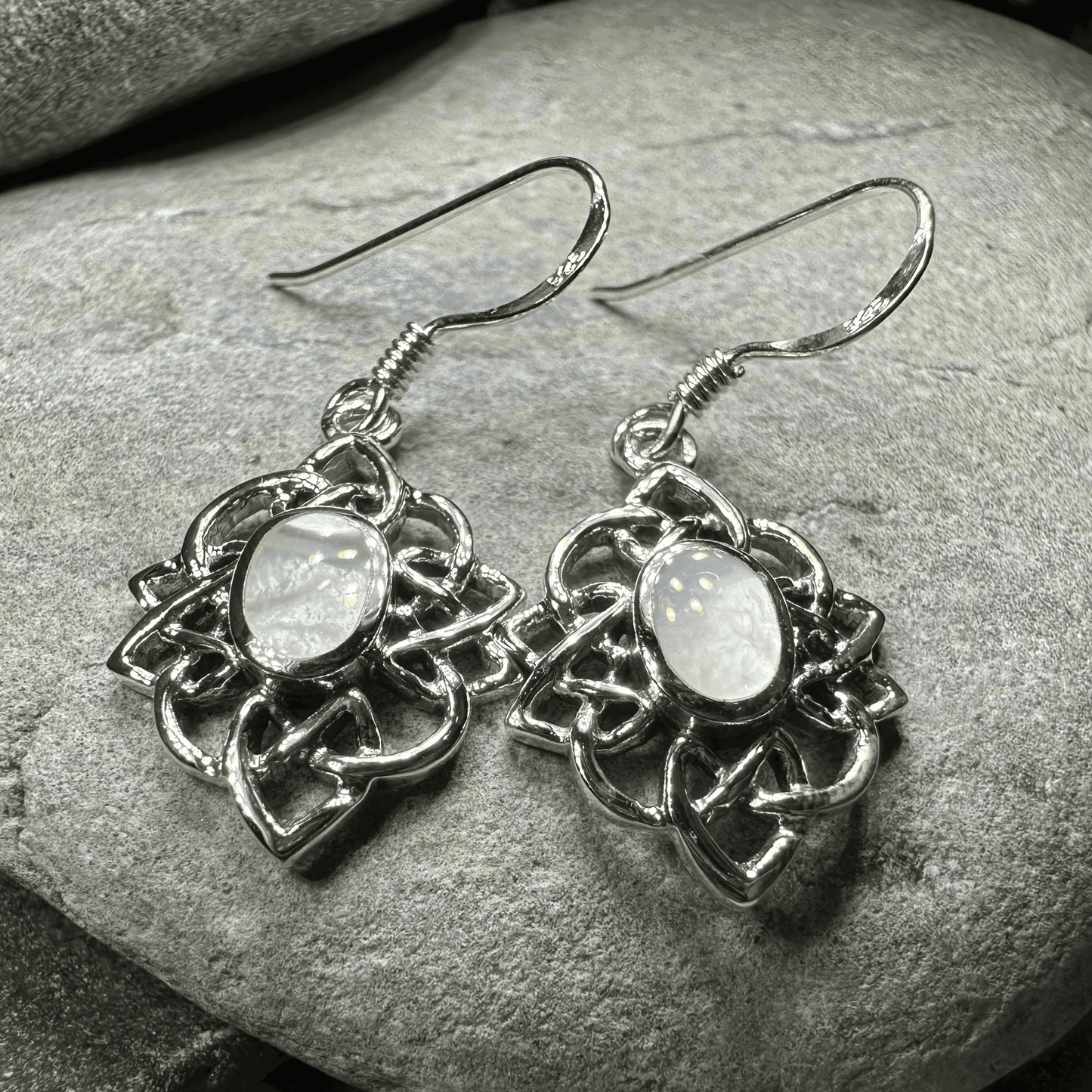 Sybil Celtic Knot Earrings - 