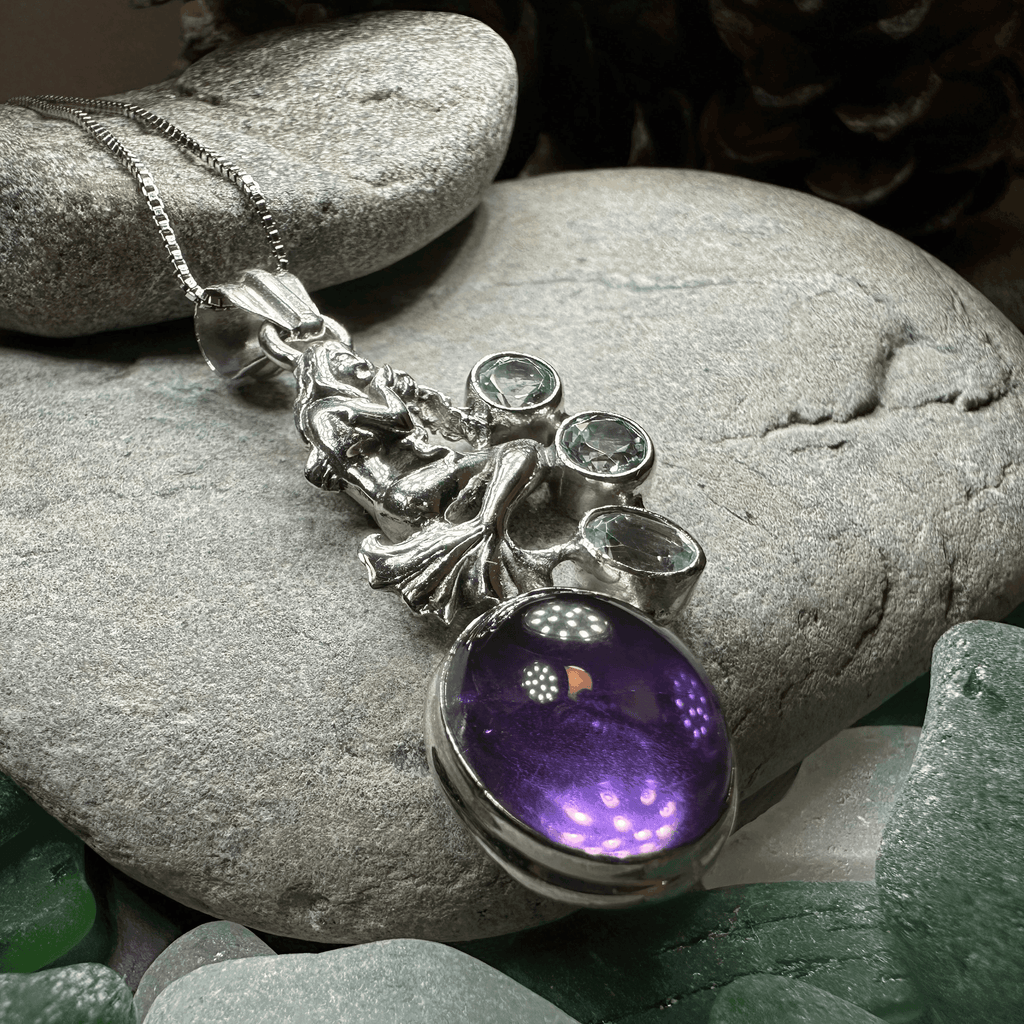 Kelpie Mermaid Necklace - 18