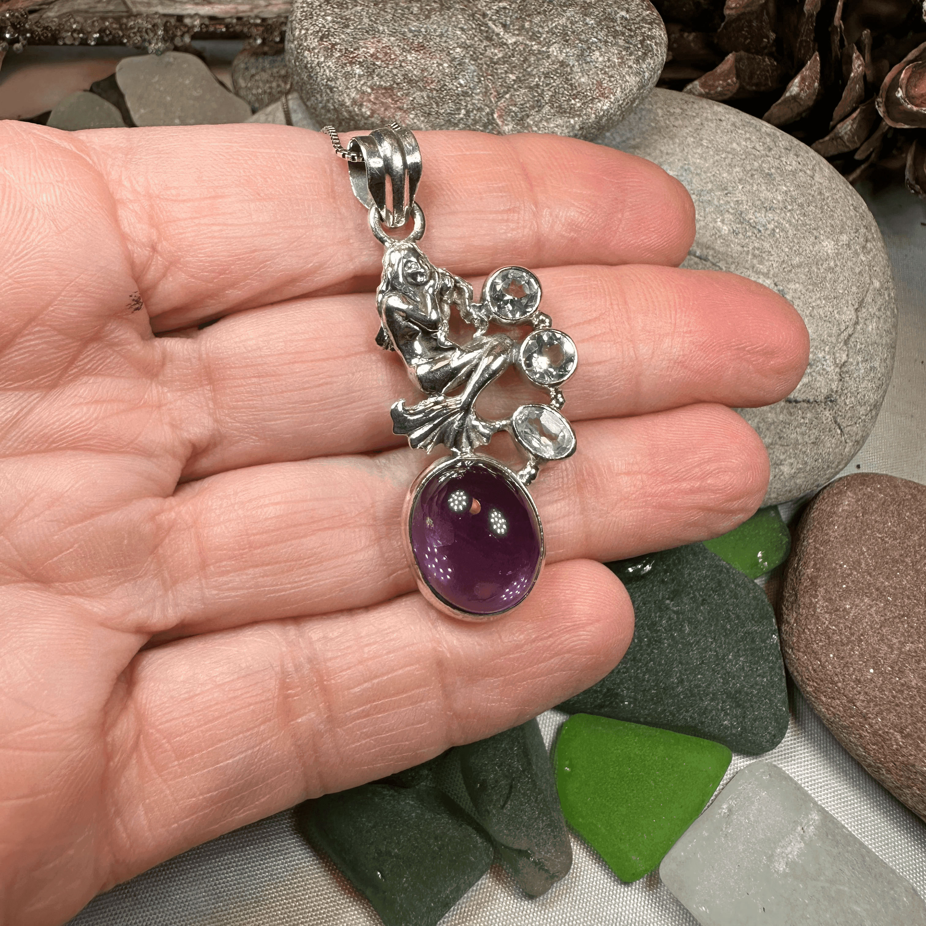 Kelpie Mermaid Necklace - 18