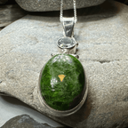 Irish Spring Necklace - 18