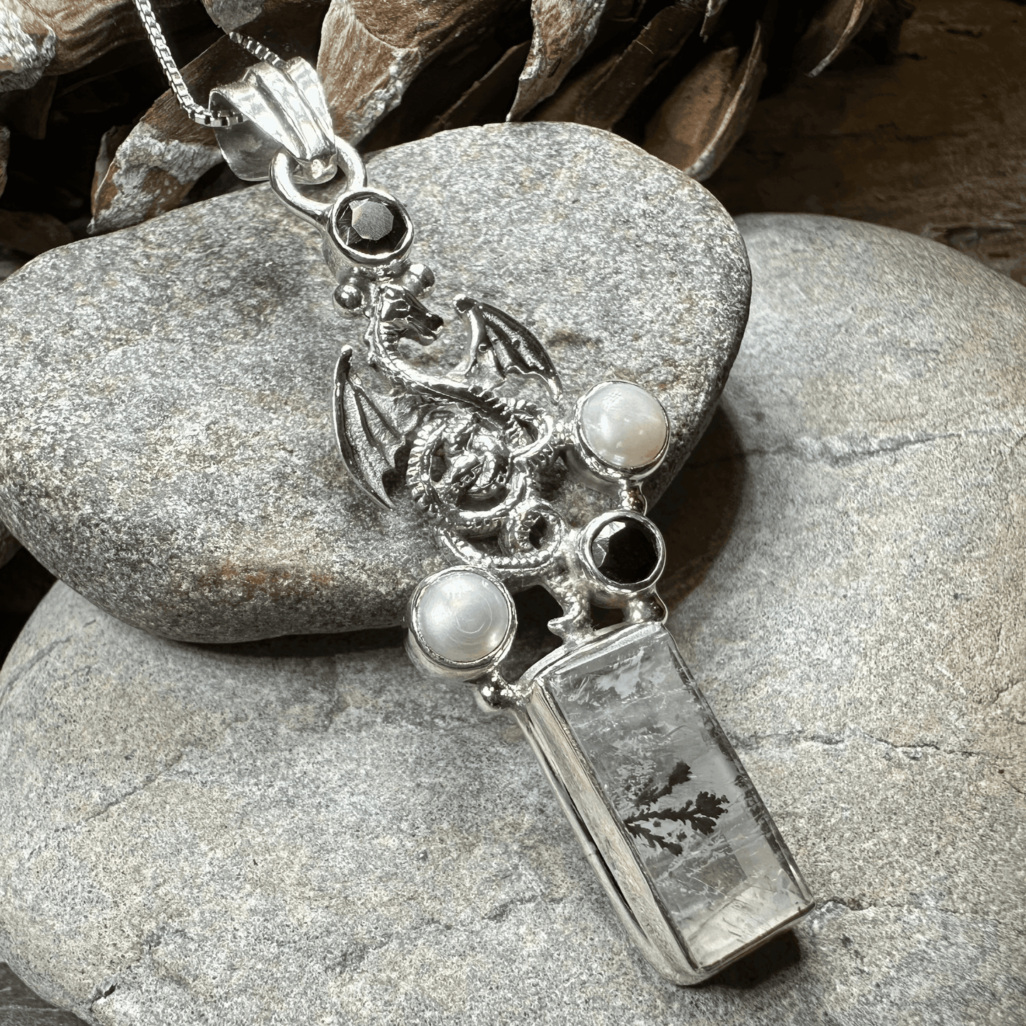 Avrae Dragon Necklace - 