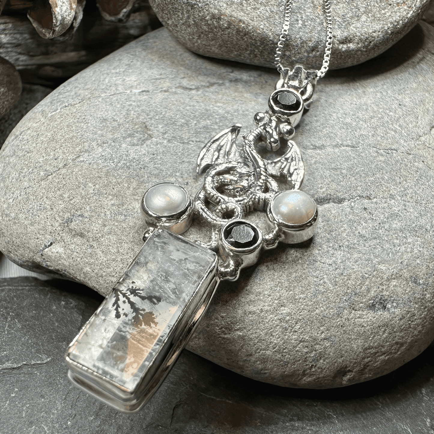 Avrae Dragon Necklace - 