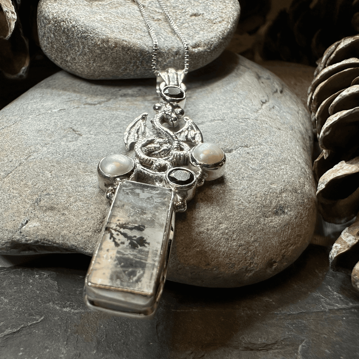 Avrae Dragon Necklace - 