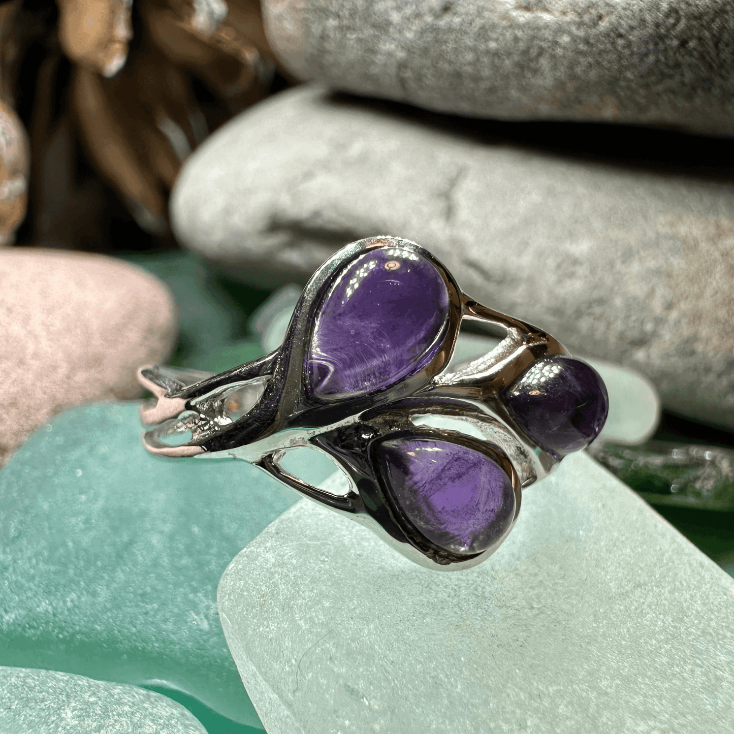 Celtic Love Knot Ring - 5 / Amethyst