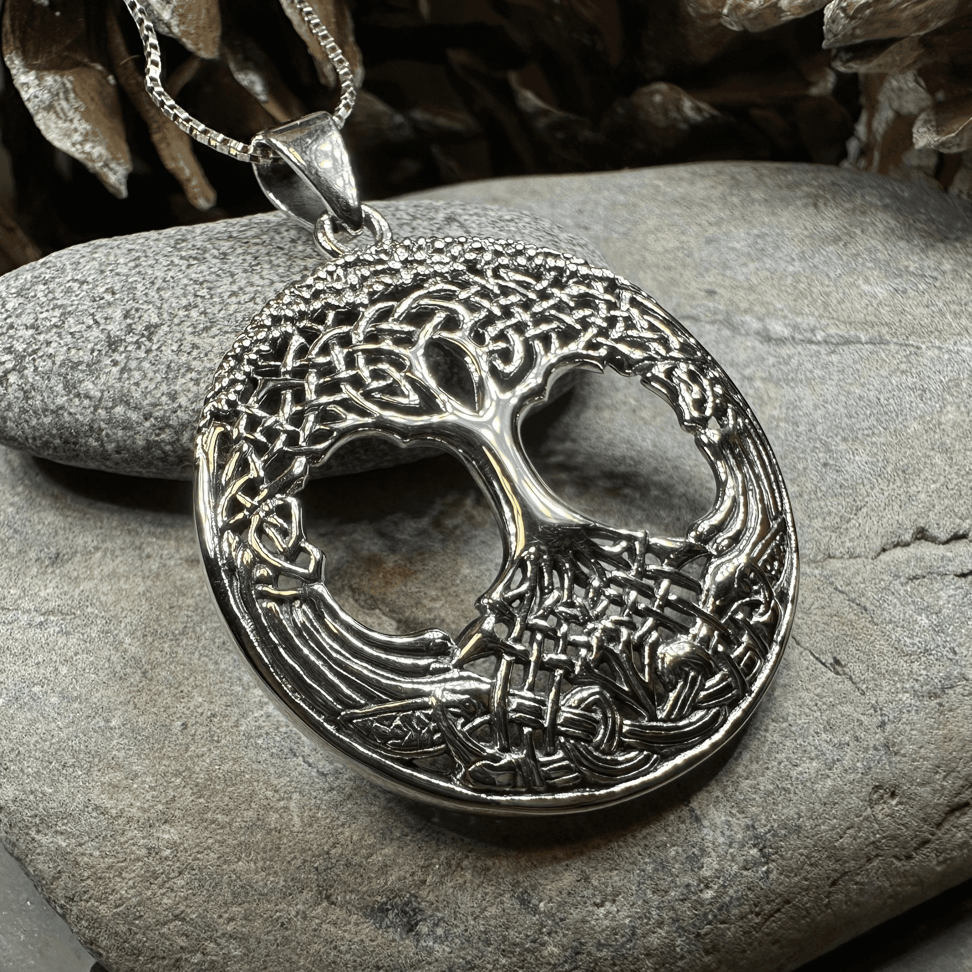 Isobel Tree of Life Necklace - 18