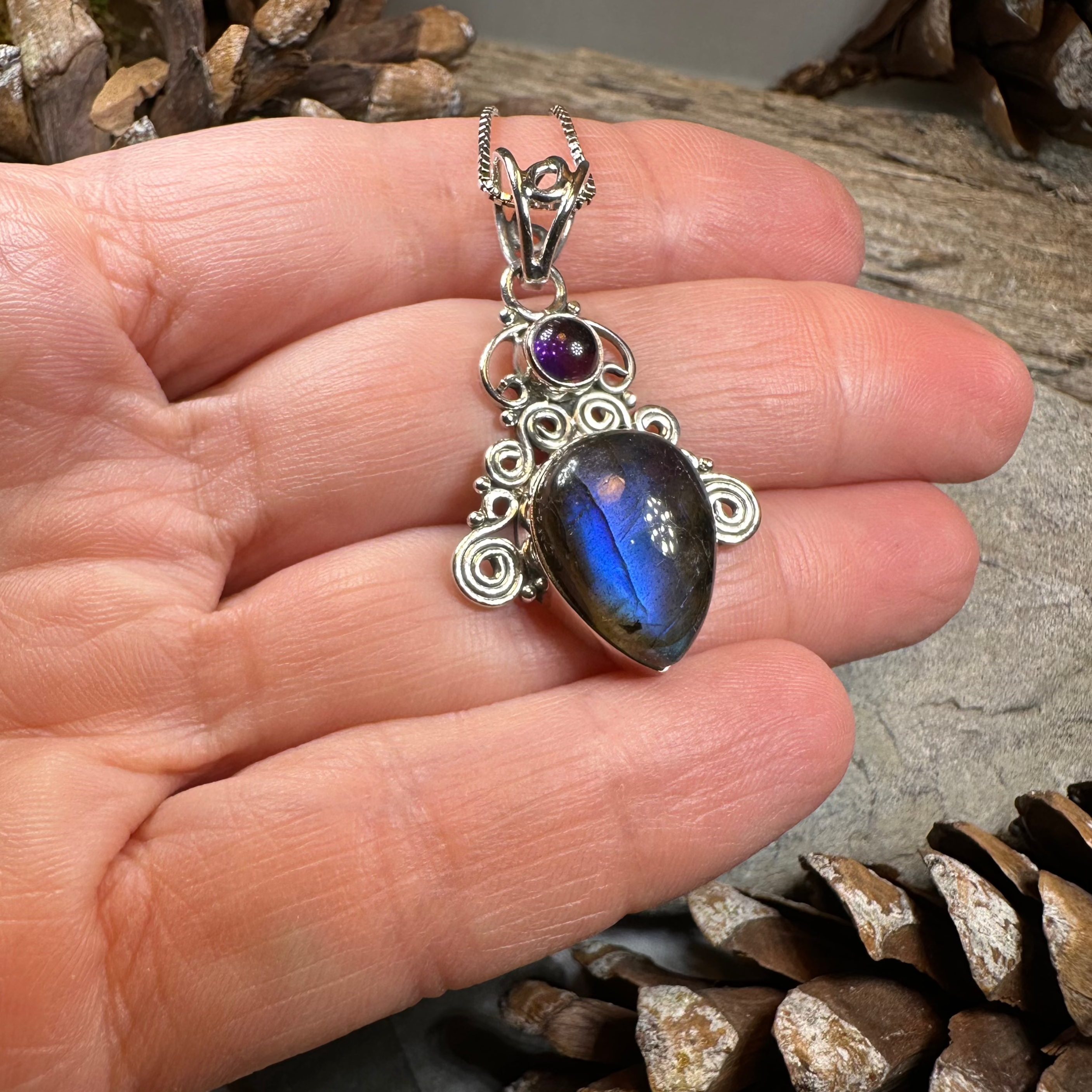 Blaise Labradorite Necklace