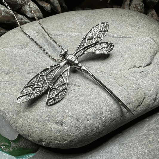 Realistic Dragonfly Necklace - 18