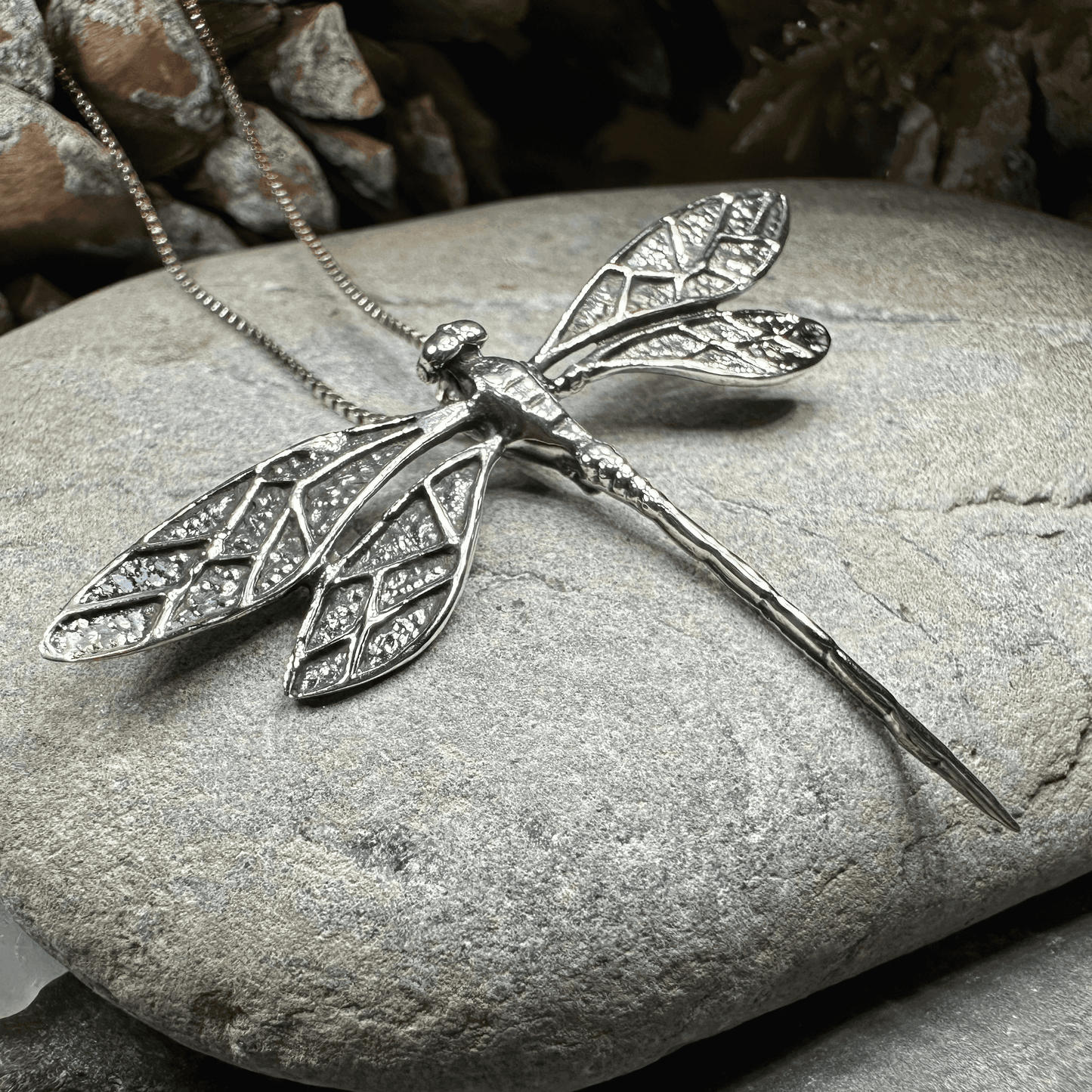 Realistic Dragonfly Necklace - 18