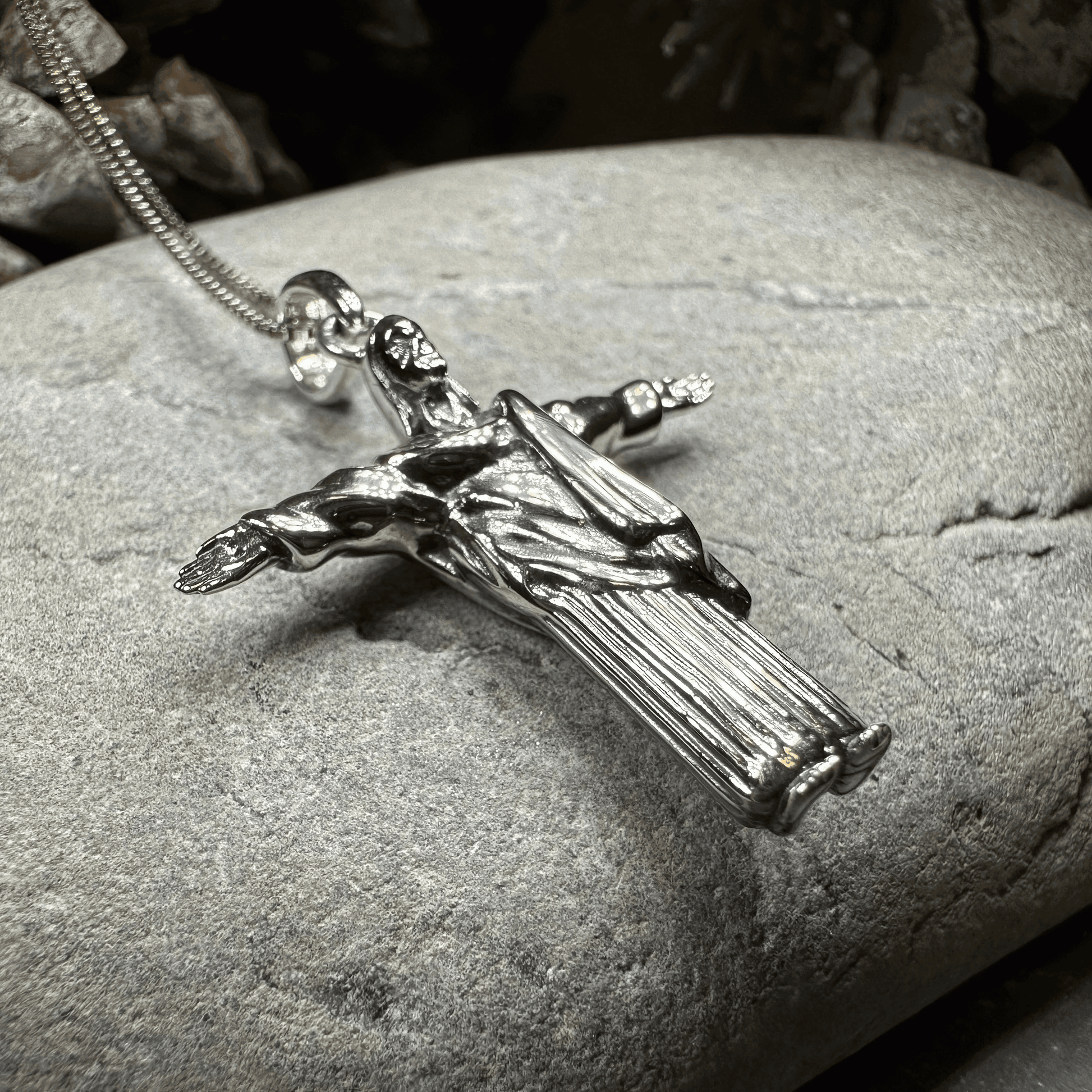 Christ the Redeemer Cross Necklace - 18