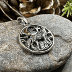 Oíche Wolf Necklace - 