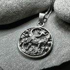 Oíche Wolf Necklace - 