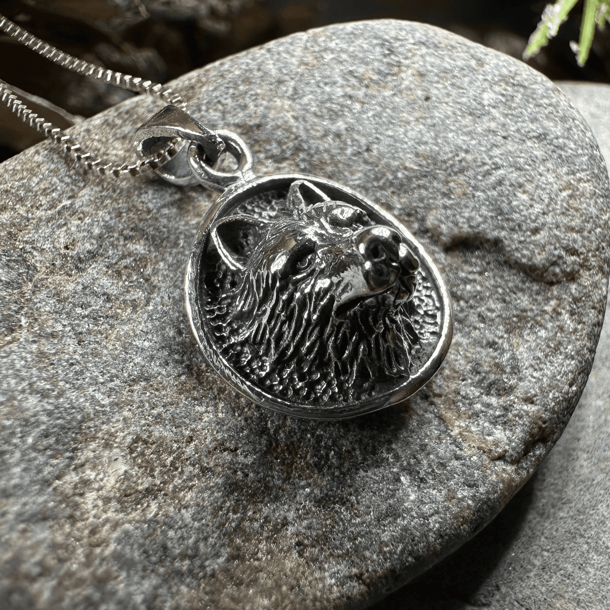 3-D Wolf Necklace - 