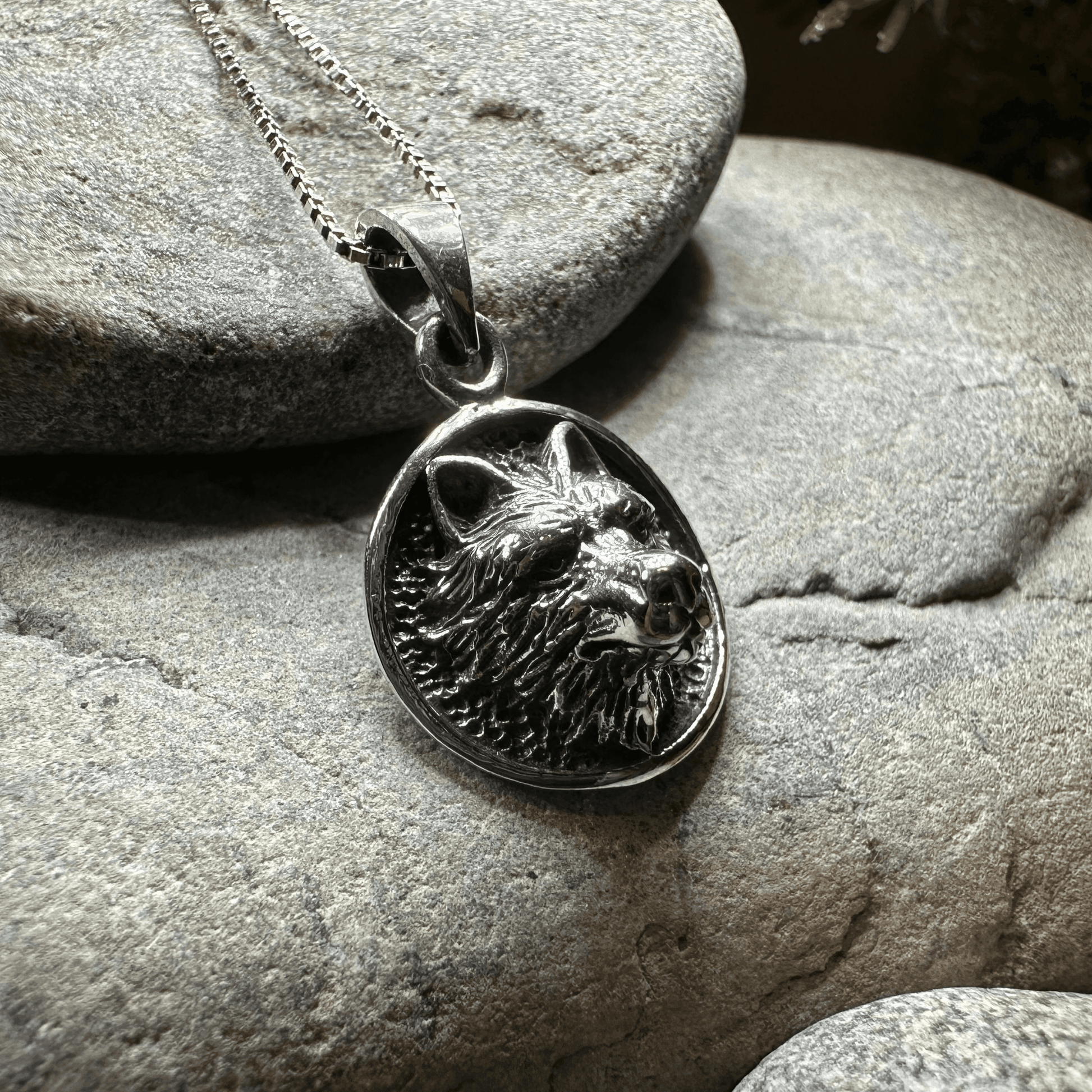 3-D Wolf Necklace - 