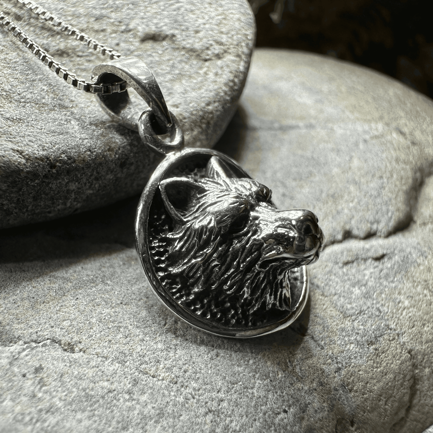 3-D Wolf Necklace - 