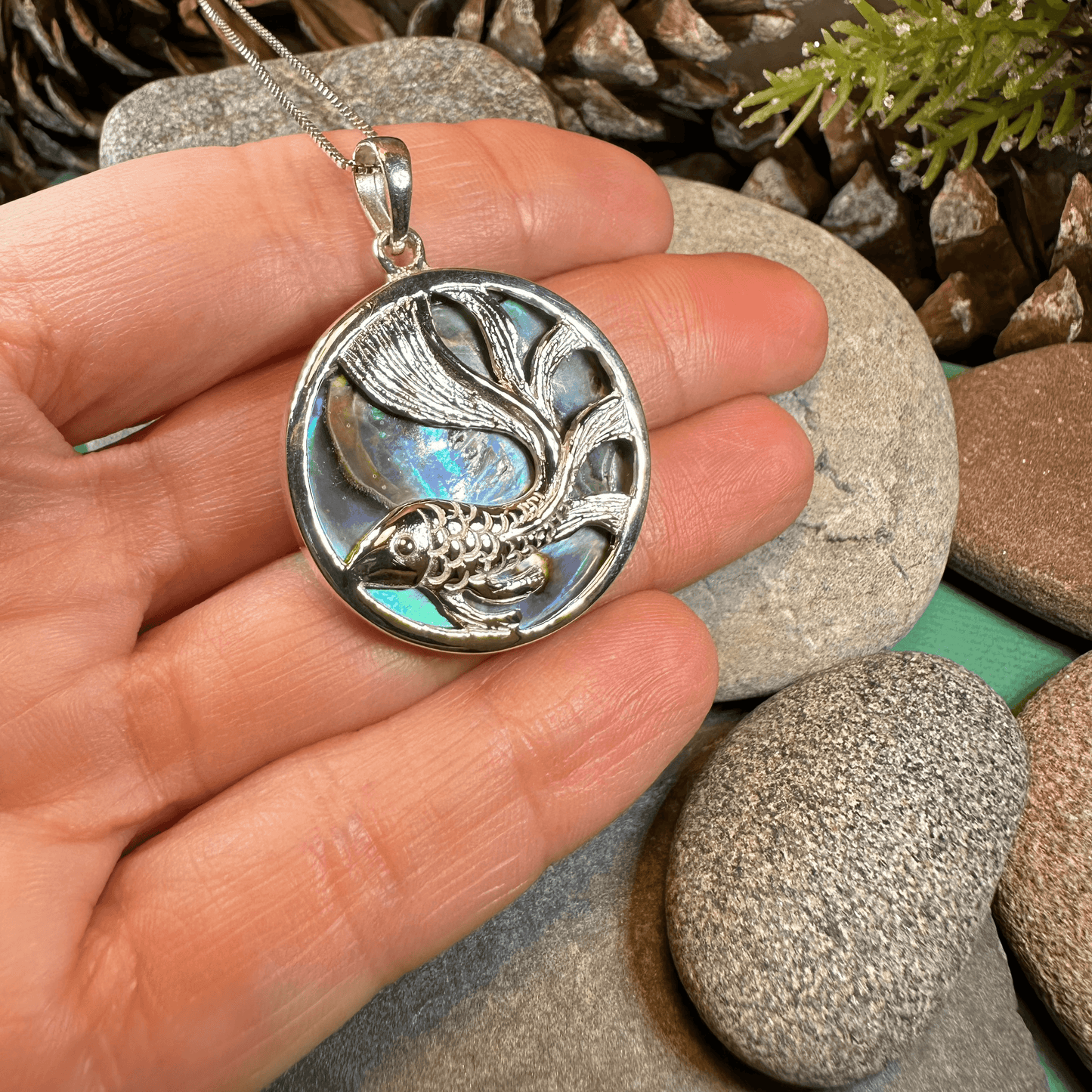 Abalone Koi Fish Necklace - abalone shell / 18