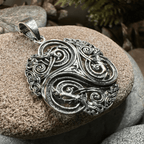 Acutus Triskele Dragon Necklace - 18