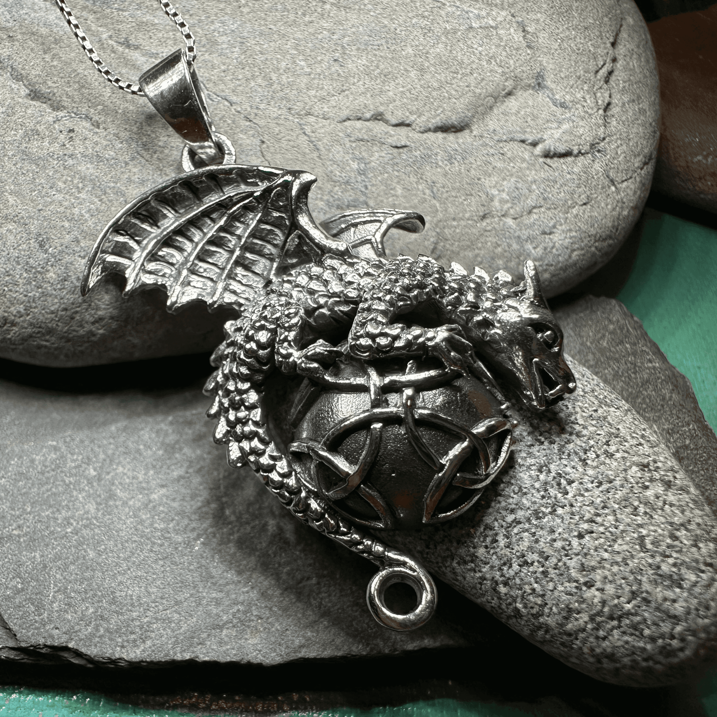 Archion Dragon Moon Necklace - 18