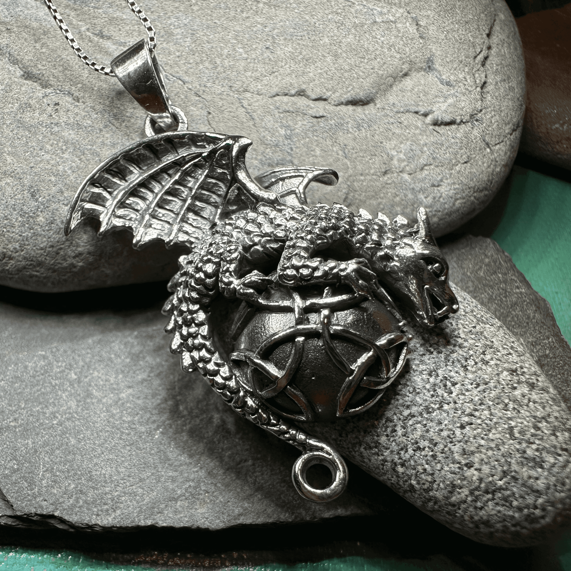 Archion Dragon Moon Necklace - 18