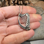 Oisin Shamrock Harp Necklace