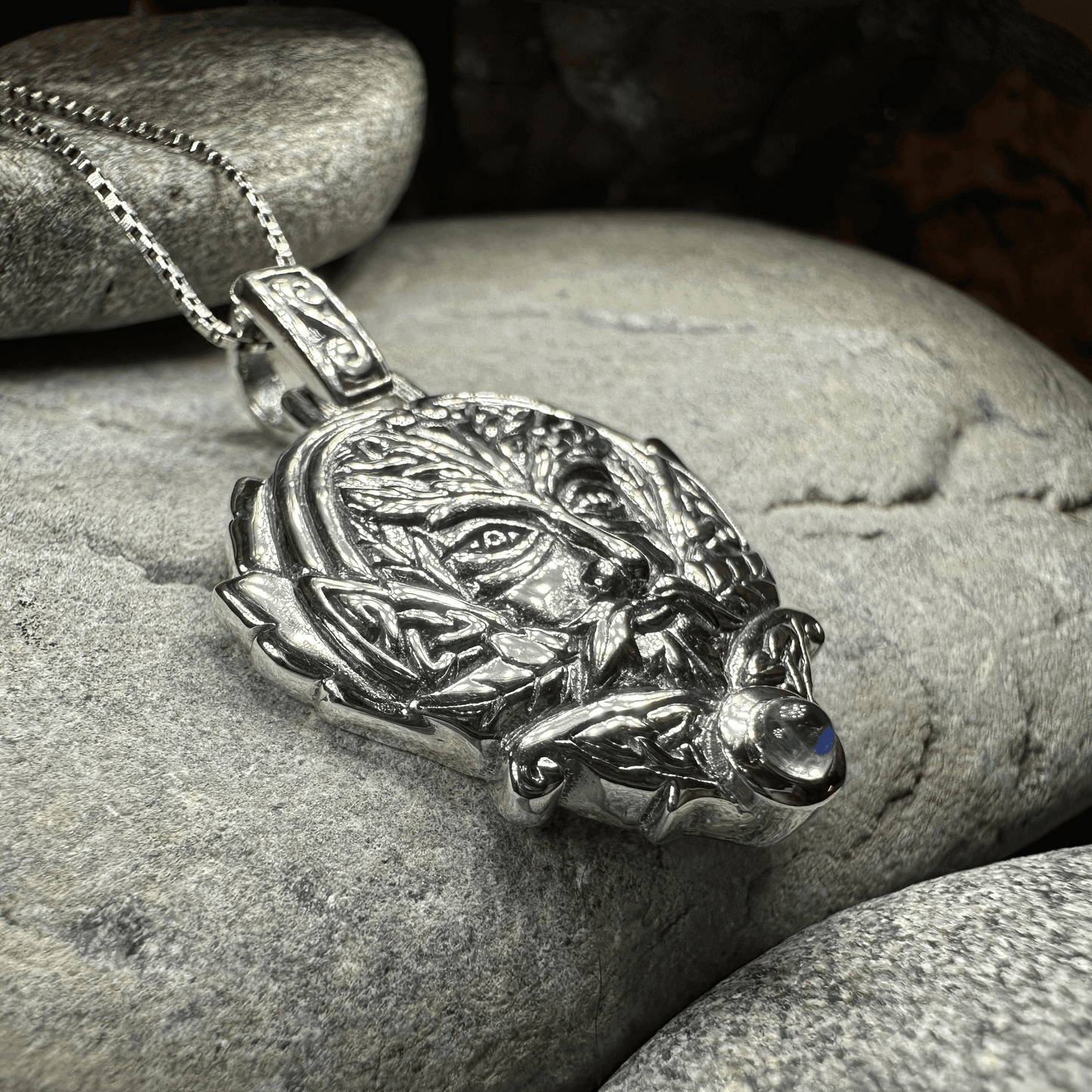 Celtic Oak Green Man Necklace - 18