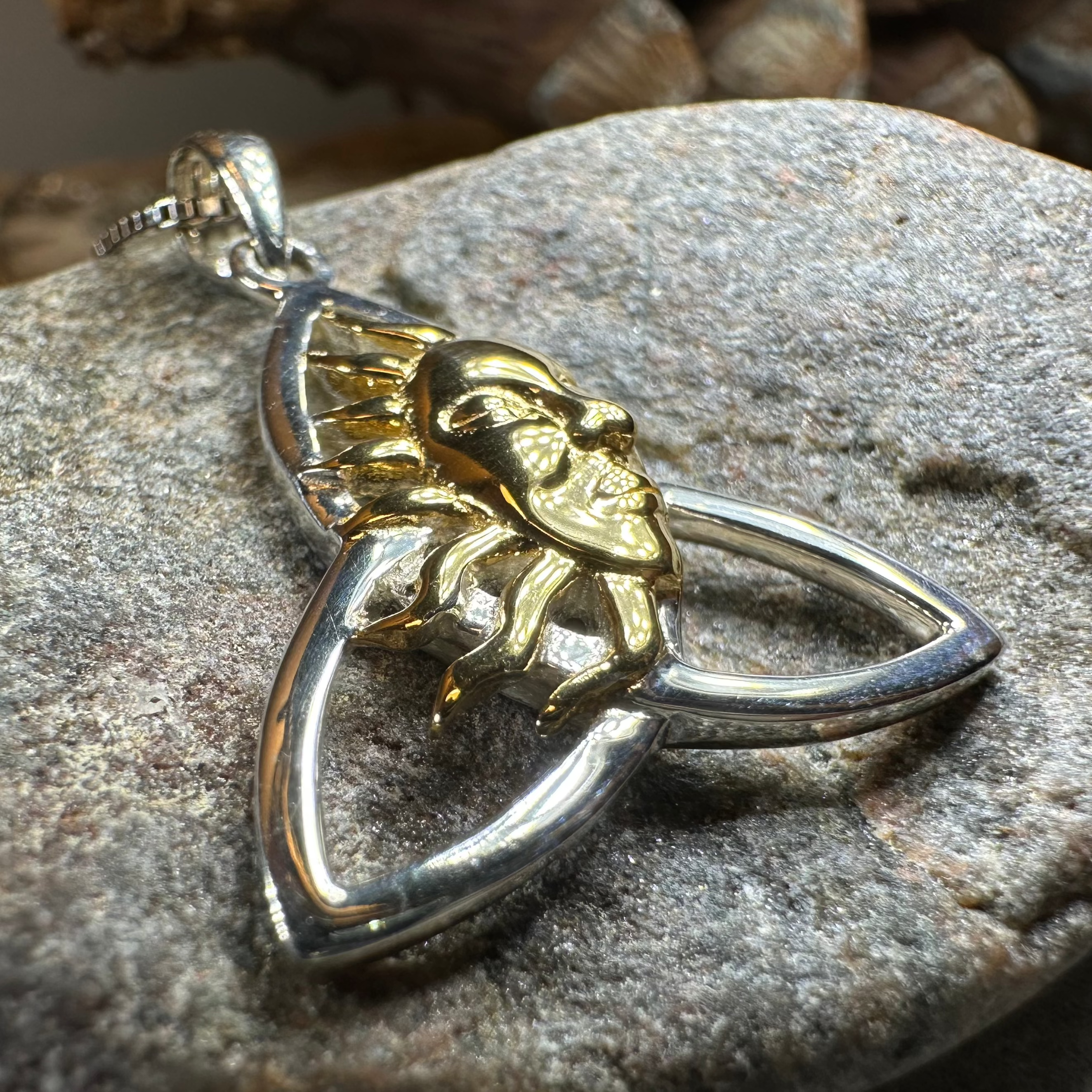 Trinity Knot Sun Necklace