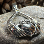 Leandra Claddagh Necklace
