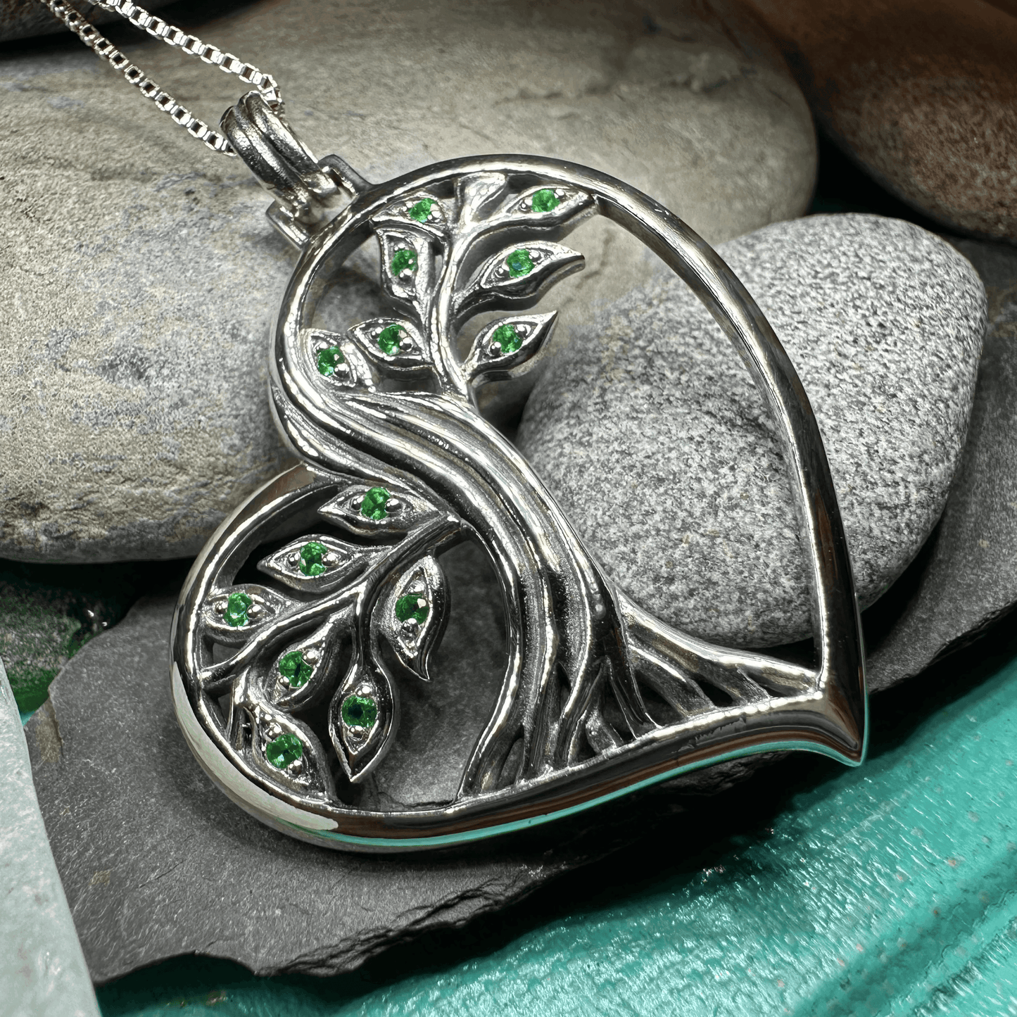 Lyssie Tree of Life Necklace - 18