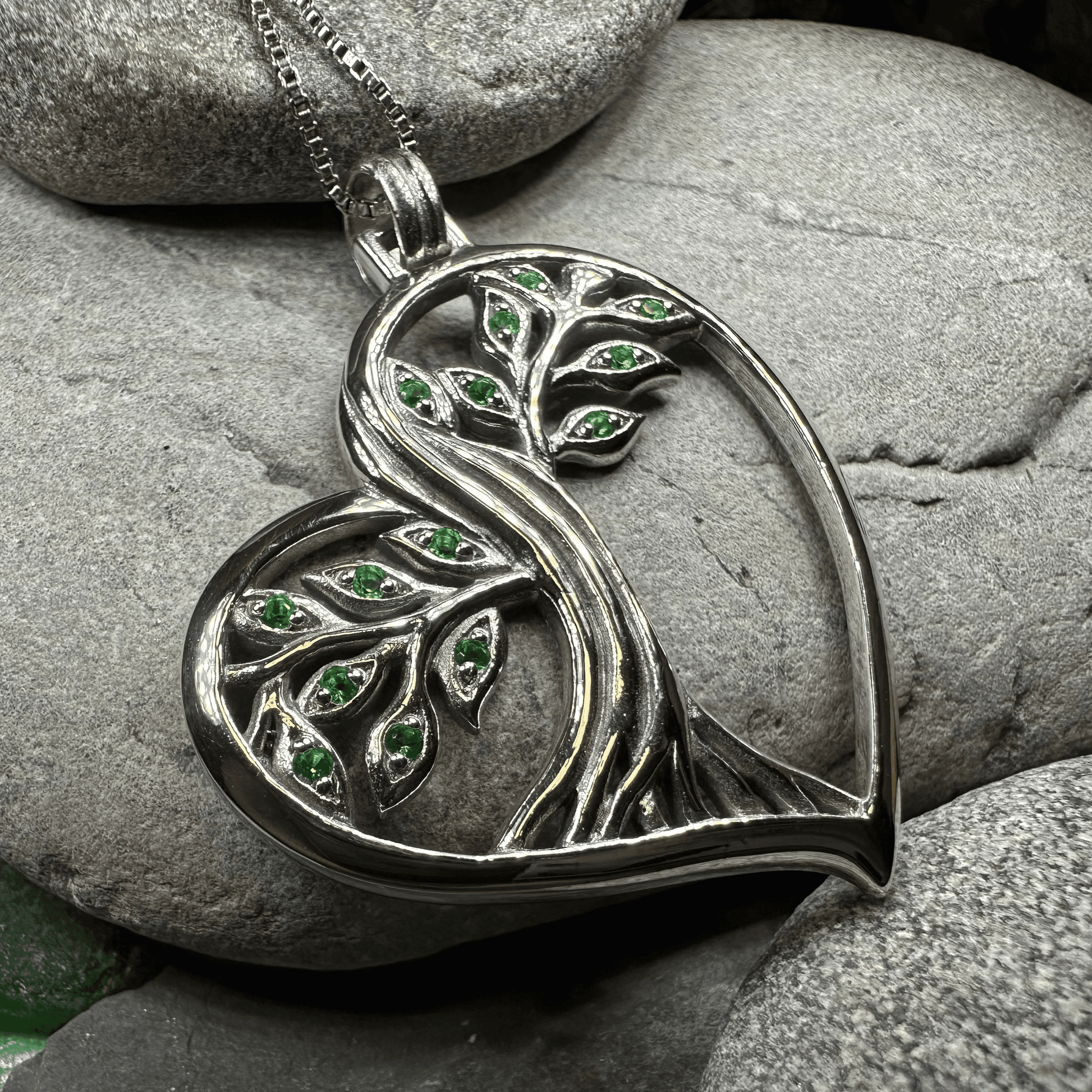 Lyssie Tree of Life Necklace - 18