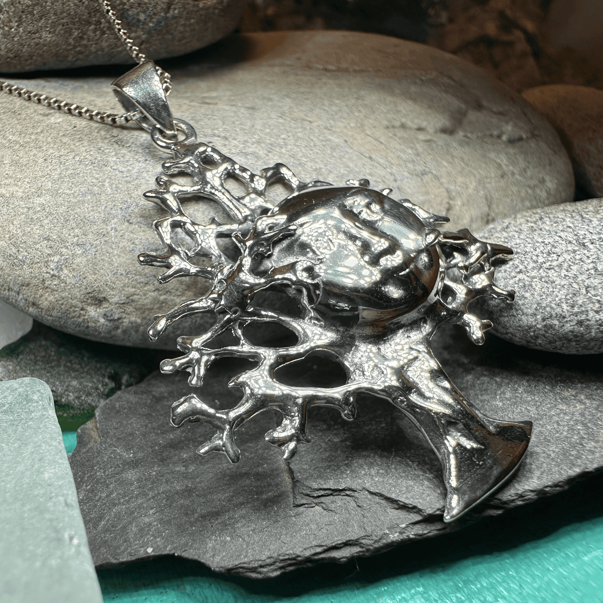 Annea Tree of Life Necklace - 18