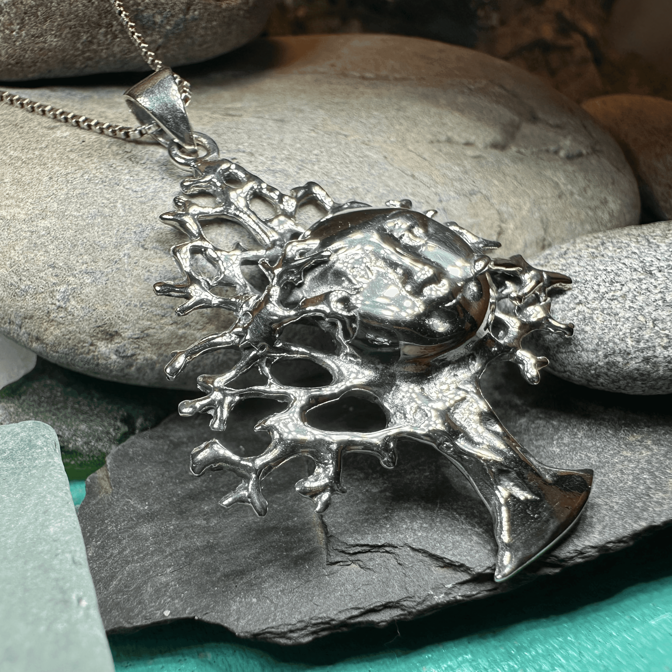 Annea Tree of Life Necklace - 18