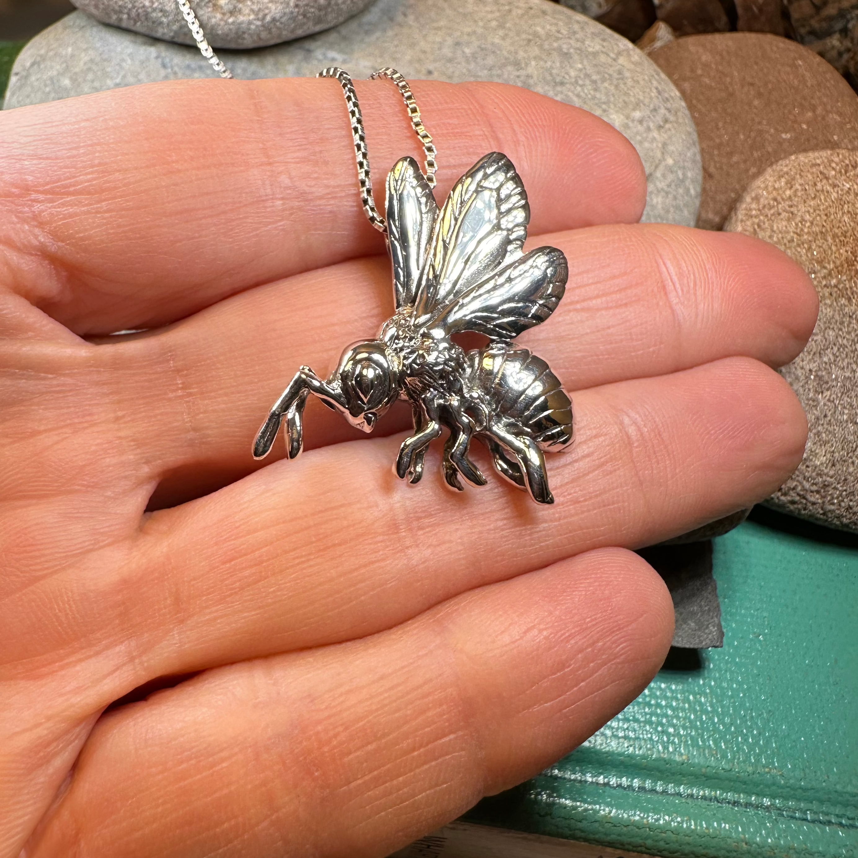 Cordelia Bee Necklace