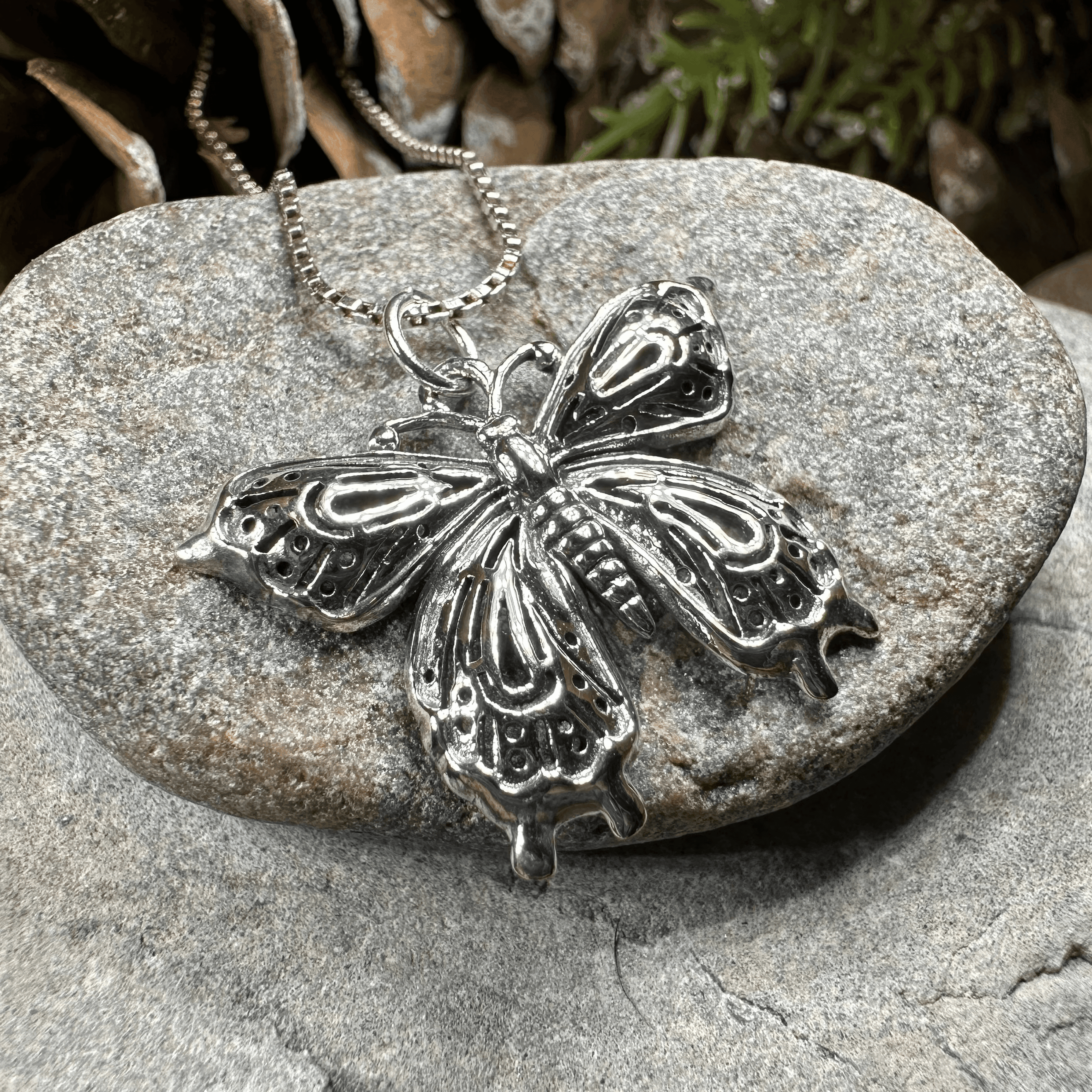 Celtic Butterfly Silver Necklace - 18