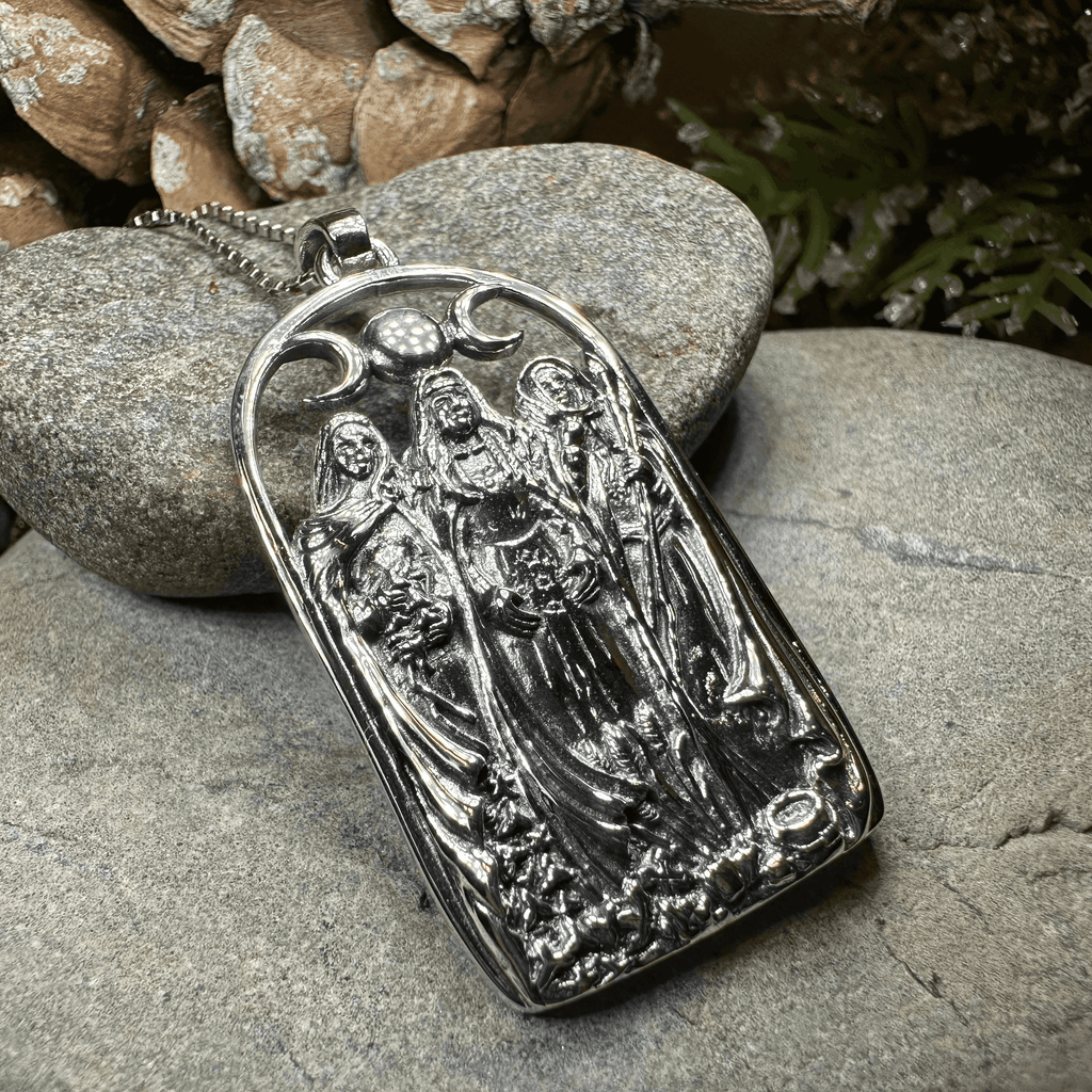 Hecate Triple Goddess Necklace - 18
