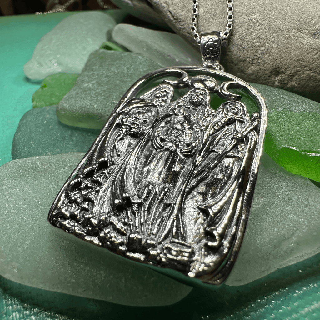 Hecate Triple Goddess Necklace - 18