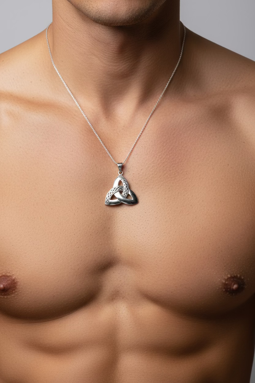 Vafara Triquetra Knot Necklace