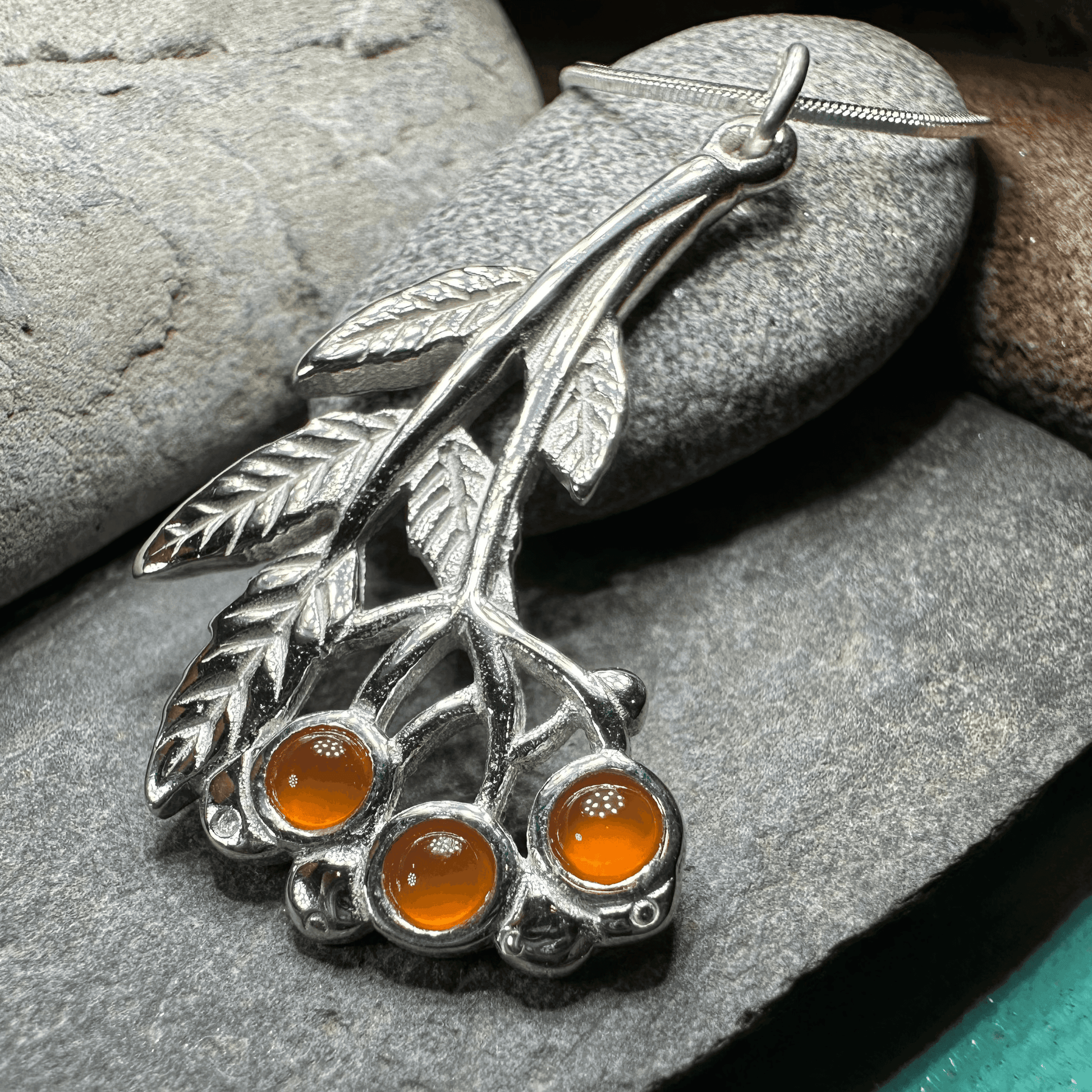 Rowan Tree of Life Necklace - 18