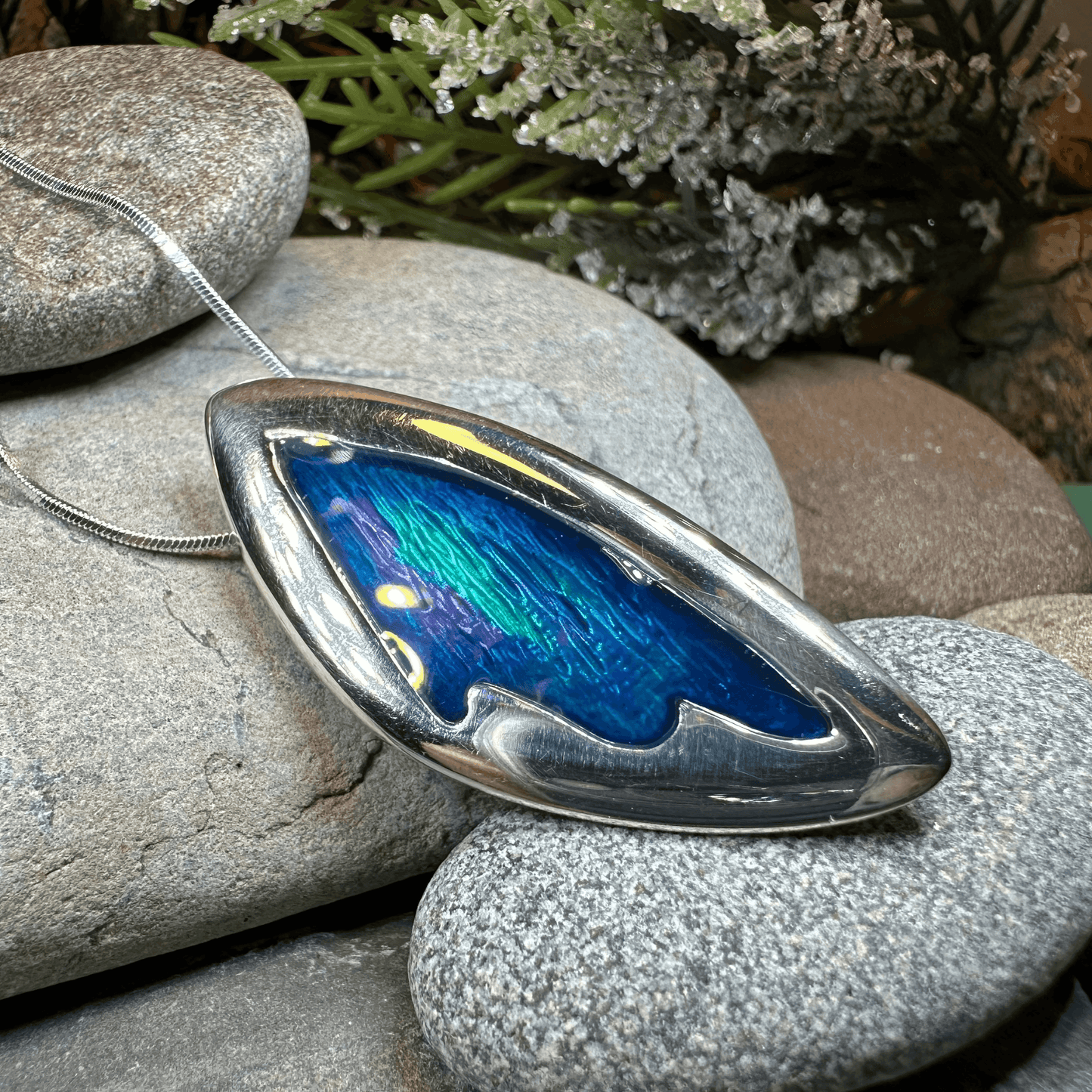 Northern Lights Necklace - 18