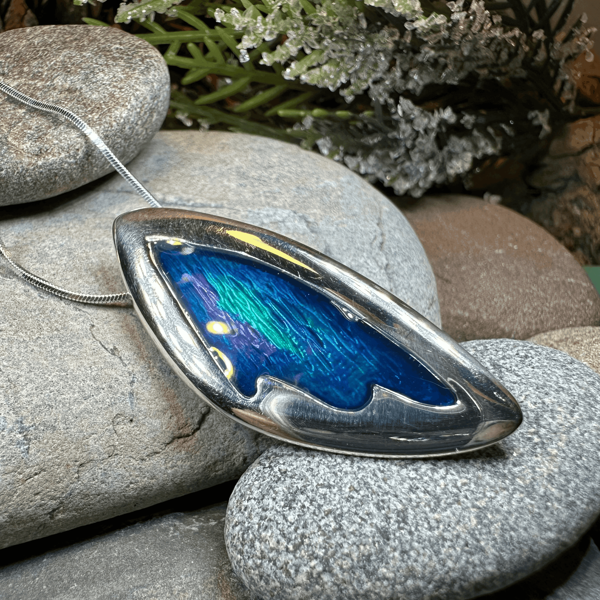 Northern Lights Necklace - 18