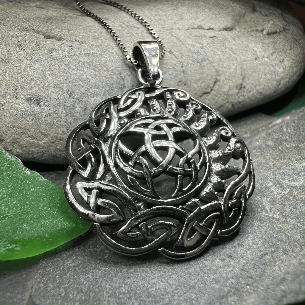 Sun Knot Necklace - 18