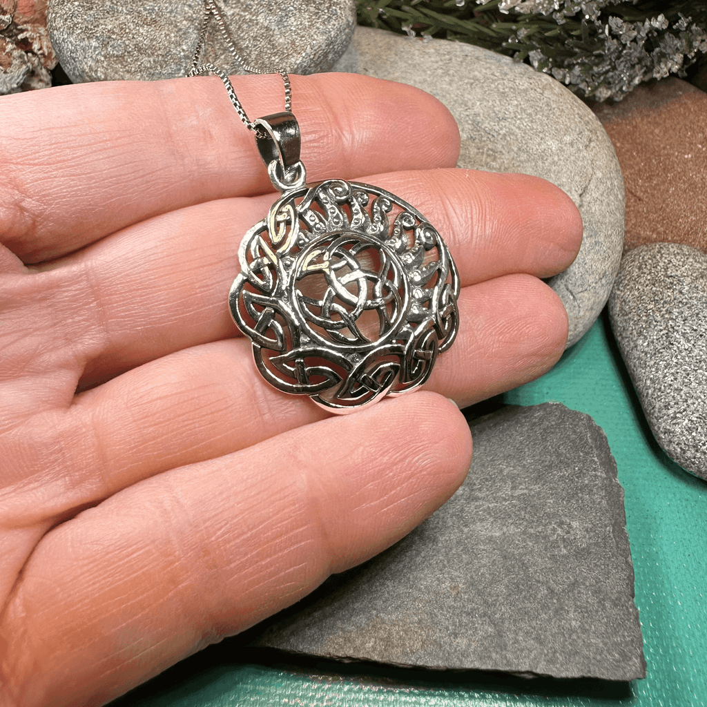 Sun Knot Necklace - 18