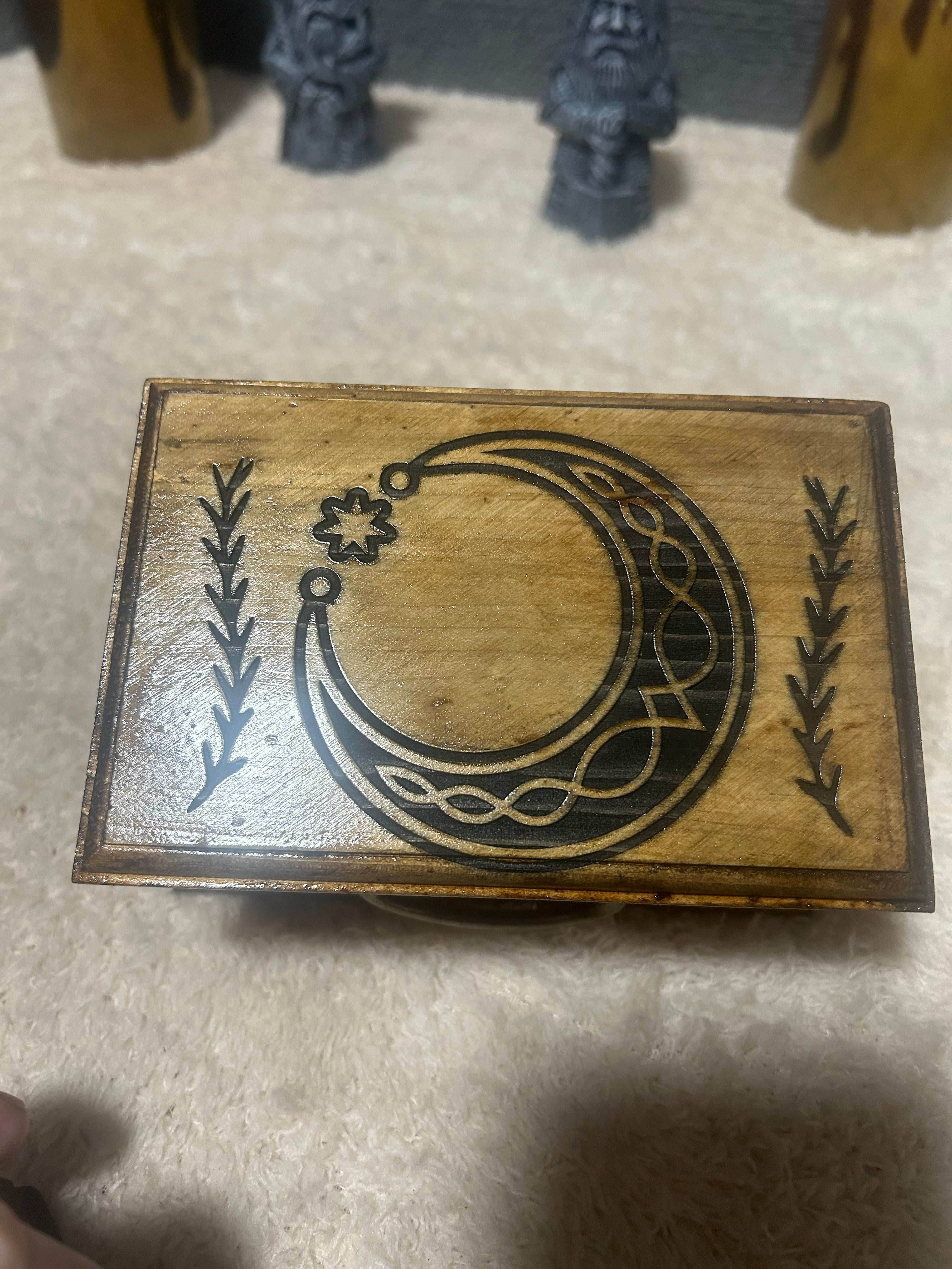 Moon and Star Venus and Ishtar Box - 