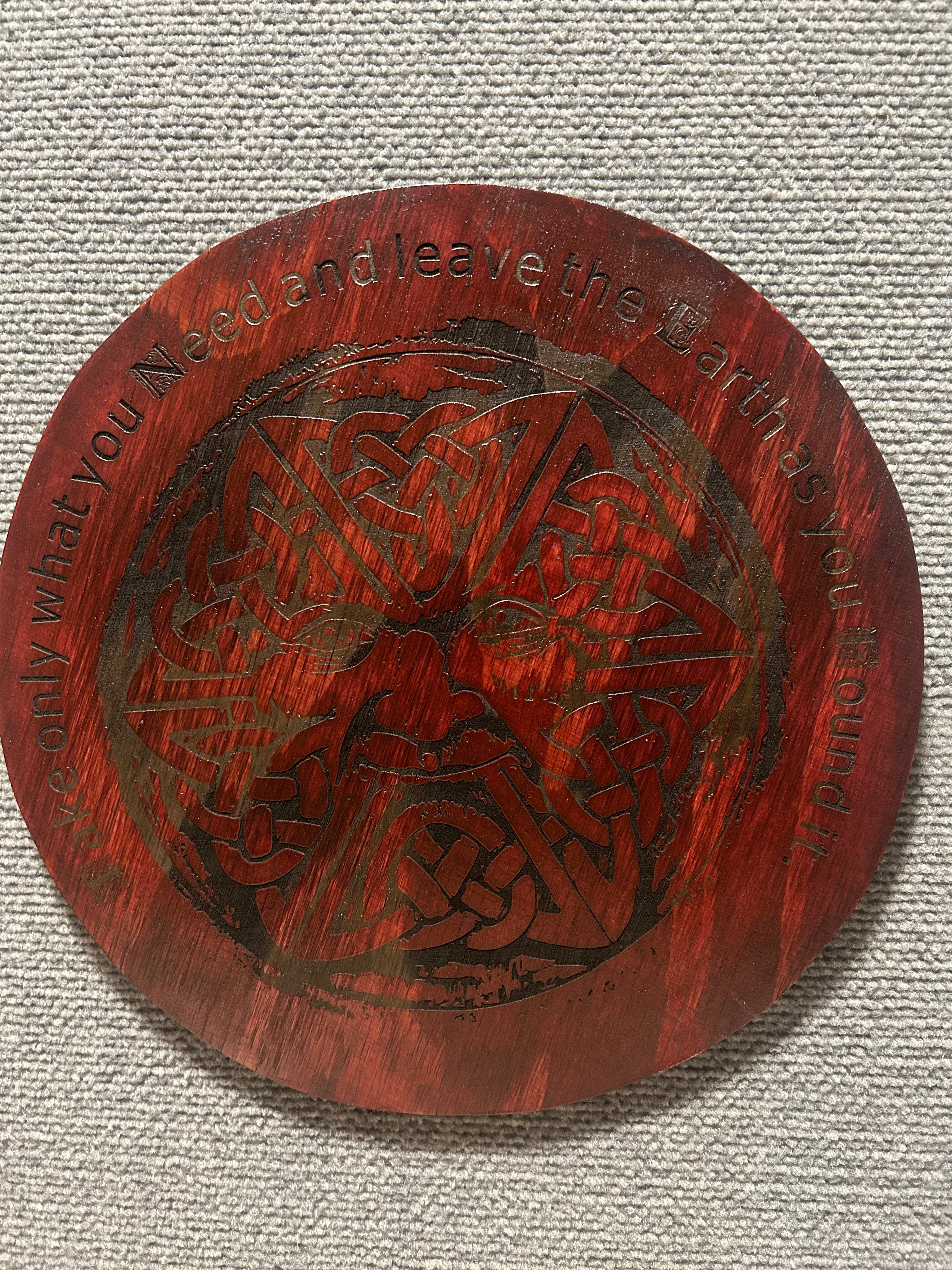 Greenman, Round
