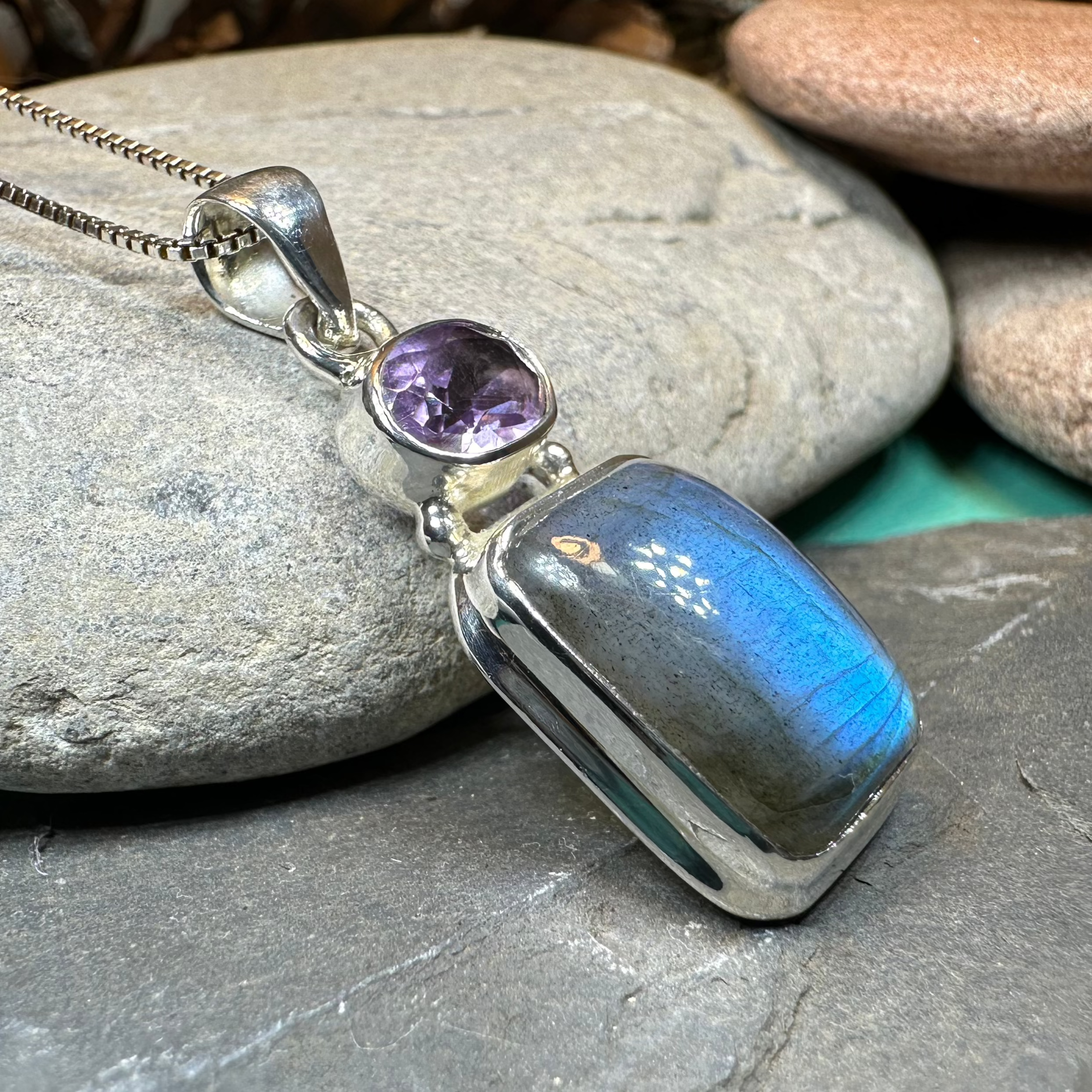 Briony Labradorite Necklace
