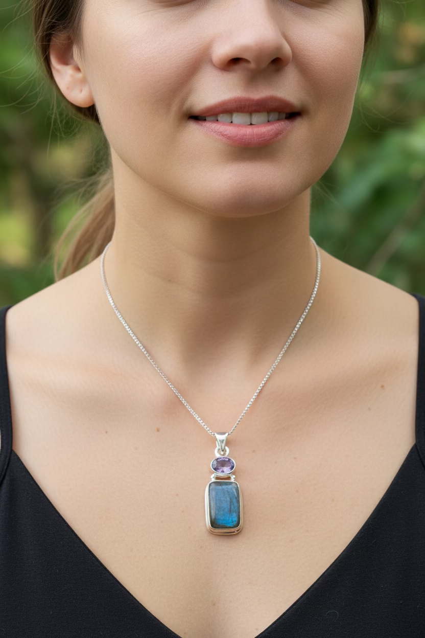 Briony Labradorite Necklace