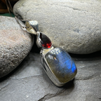 Briony Labradorite Necklace
