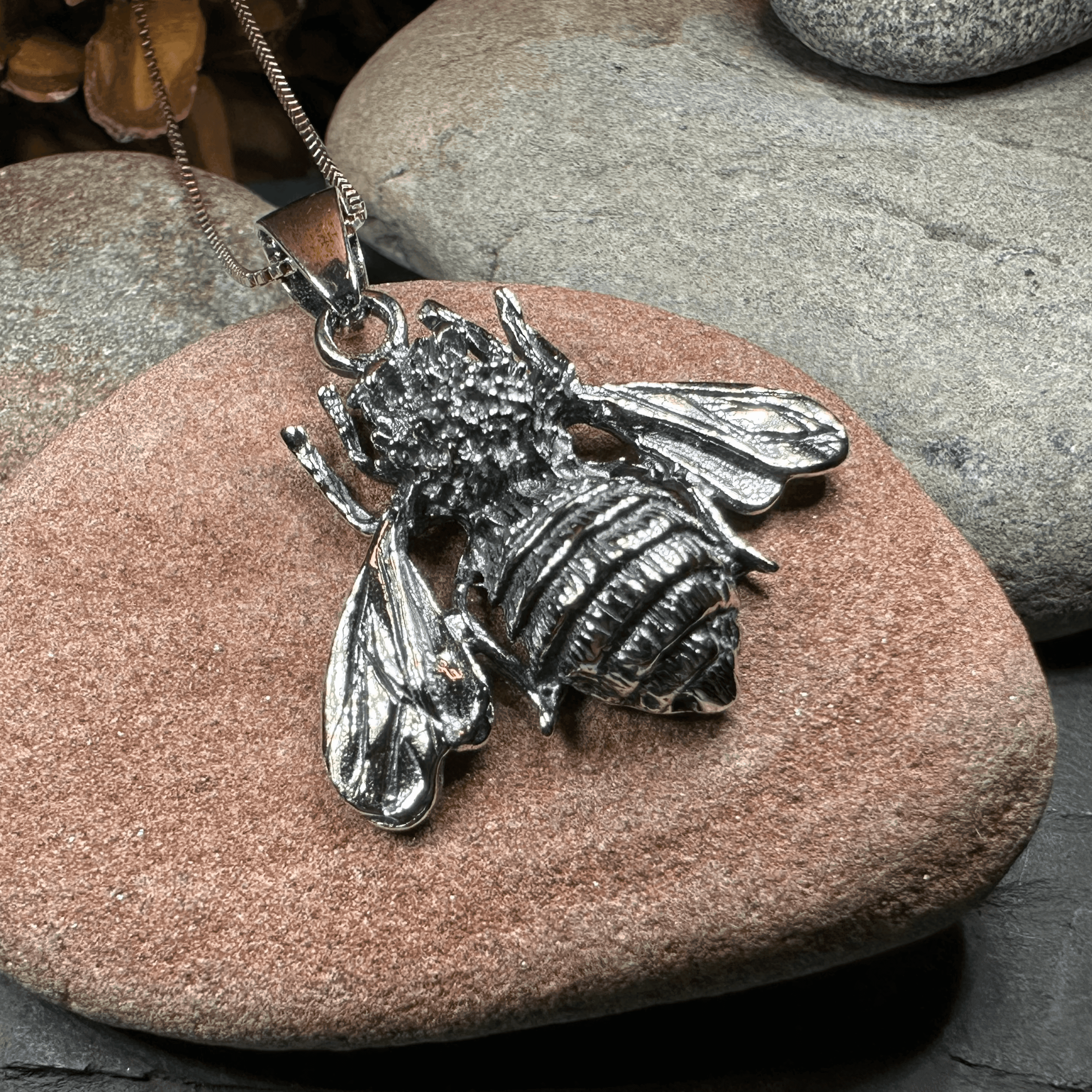 Bethany Realistic Bee Necklace - 18